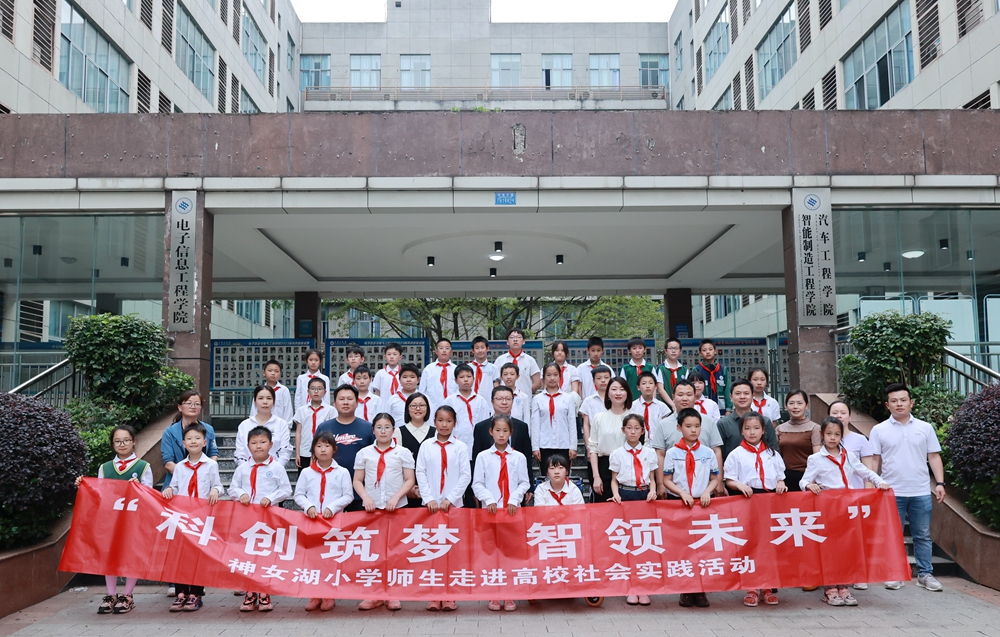 SIGZ_1715139465548044183.jpg 9E0A8240.jpg