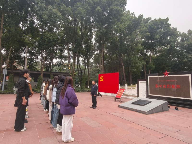 jFfJ_1765532174621009625.jpg jFfJ_1765532174621009625.jpg