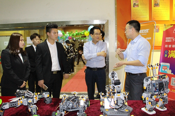 1529394007565091041.jpg 00.jpg