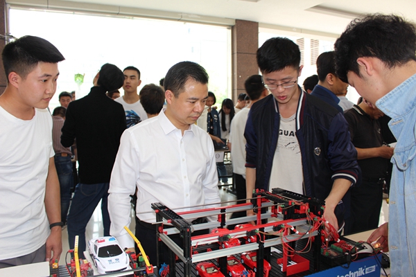 1529394116154087169.jpg 55.jpg