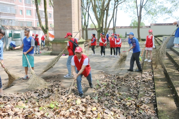 1494212432648058954.jpg IMG_4103.jpg