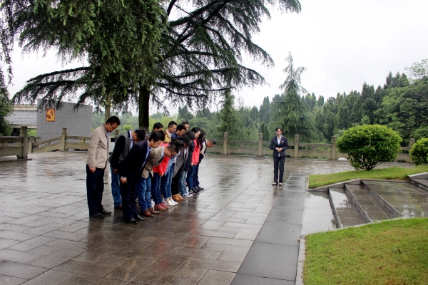 1494213414534001598.jpg IMG_1564.jpg